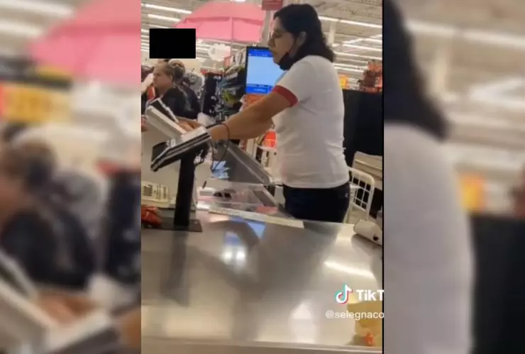 Viralizan PELEA de cajera de supermercado con una clienta