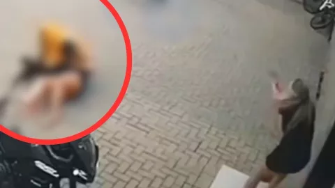 Mujer se enfrenta a asaltantes armados en Santa Catarina y dispara; cámaras registran el momento