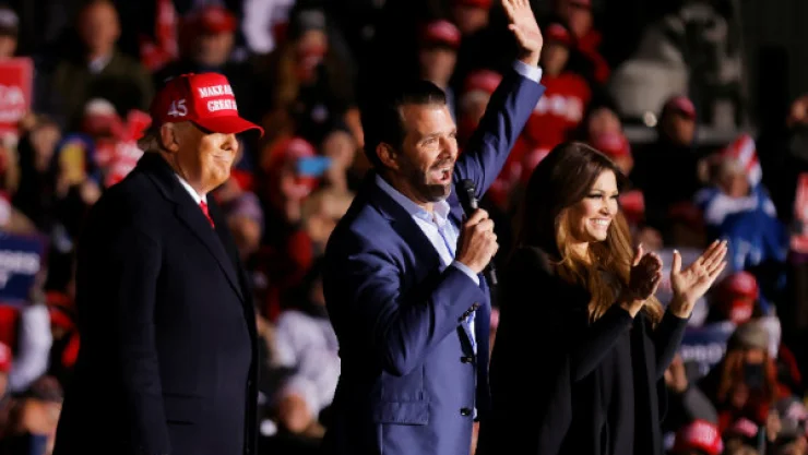 donaldtrumpydonaldtrumpjr.jpg