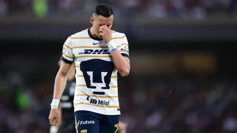 Rogelio Funes Mori como jugador de Pumas