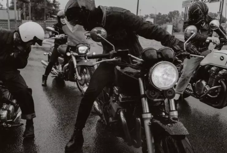 ¡De 7 mil a 30 mil pesos! Motociclistas realizan bloqueos en Hidalgo por costos excesivos de emplacamiento