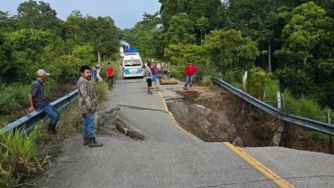 Lluvias Chiapas colapsa carretera