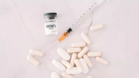 Al menos una veintena de niños han muerto en Missouri a causa del fentanilo.