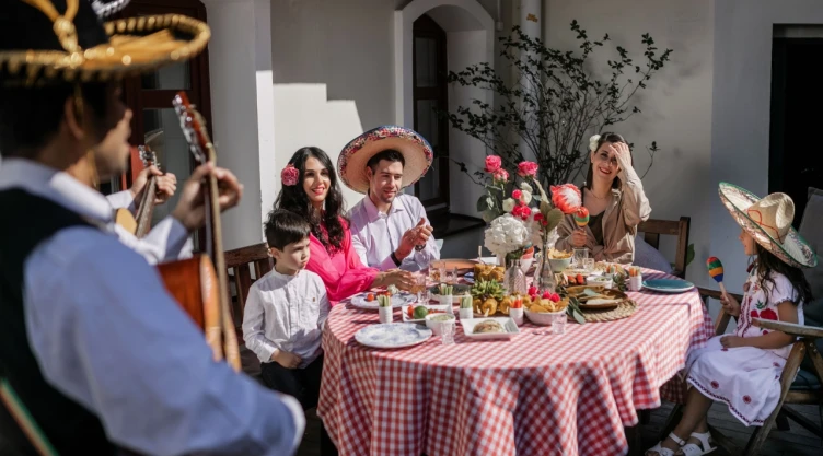 Cena del Grito de Independencia