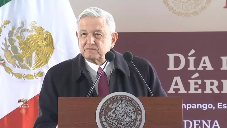AMLO DIA DE LA FUERZA AÉREA.jpeg