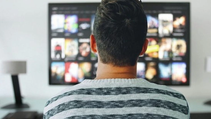 Anuncian nuevo paquete de streaming con anuncios