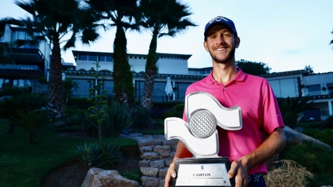 TORRESTROFEO (1).jpg