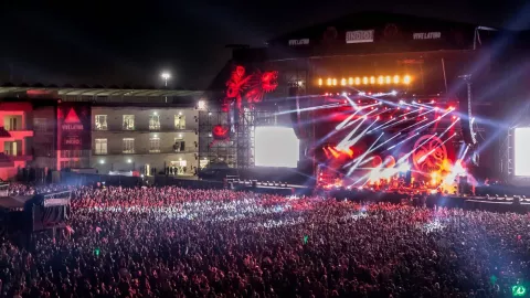 Cartel y horarios del Vive Latino 2025