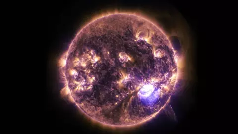 Tormenta geomagnética azotará en la Tierra y afectará el internet