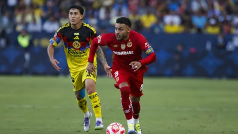 Alexis Vega contra América