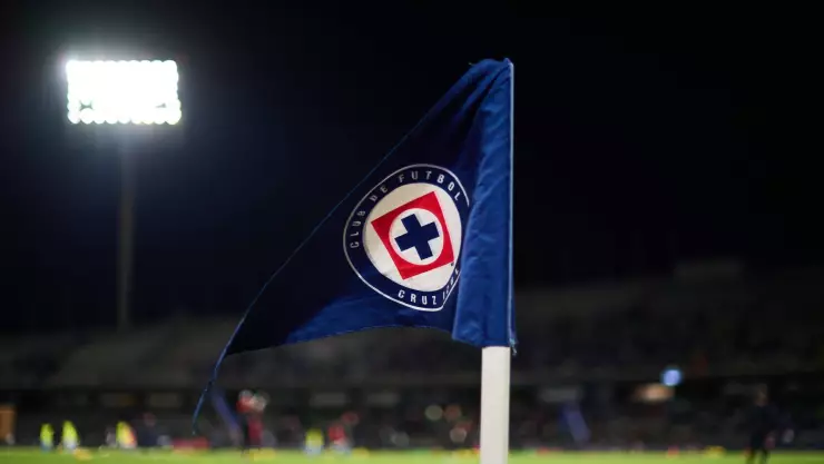 Afición de Cruz Azul haría marcha para protestar por salida de Anselmi