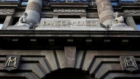 La tasa de interés en 11.25% se debe mantener por un tiempo prolongado: Banxico