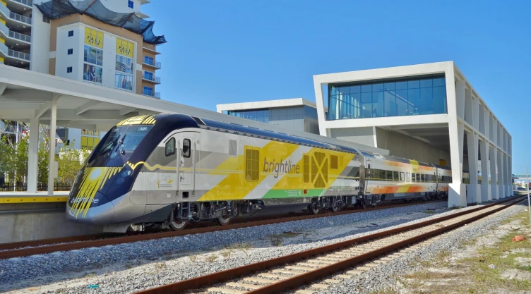 Tren de alta velocidad Brightline