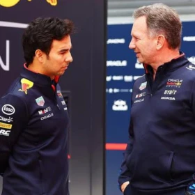 Christian Horner y Checo Pérez
