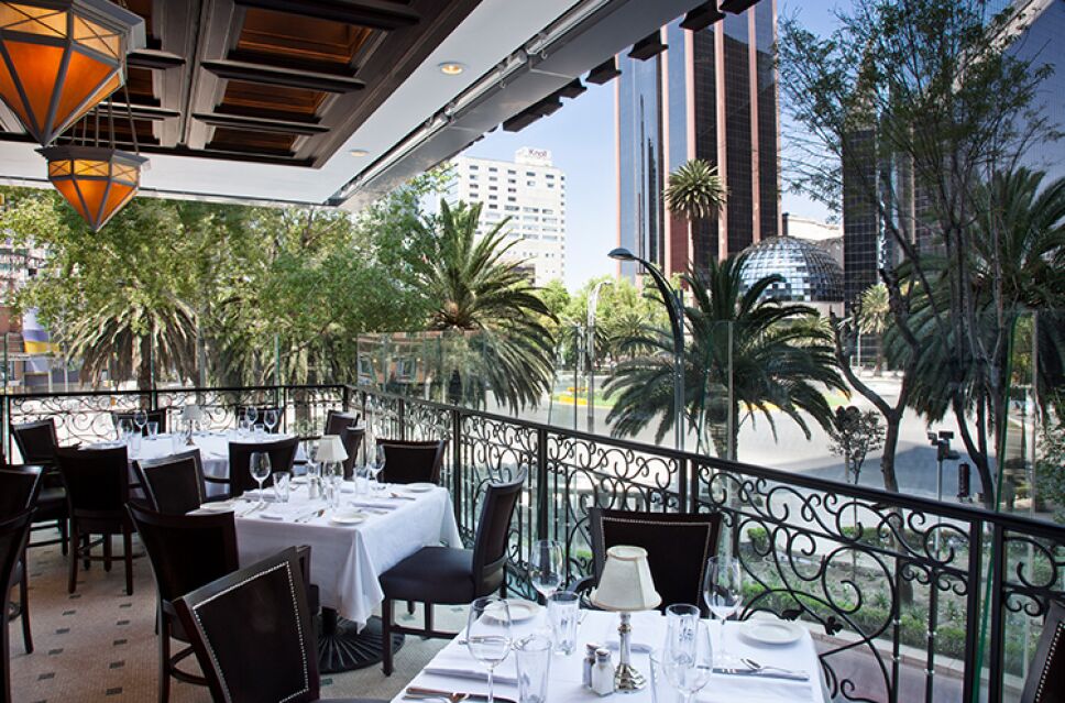 La terraza con vista a Paseo de la Reforma