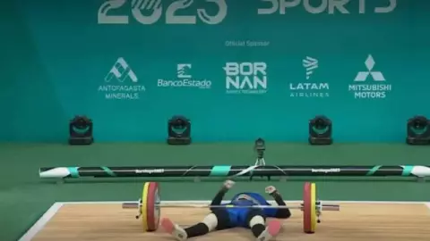 Juegos Panamericanos 2023 Pesista sufre accidente en la prueba de 81 kgs