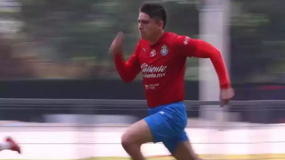 Uziel García, nuevo refuerzo de Chivas