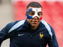 Máscara de Mbappé en la euro 2024