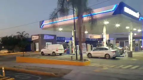Gasolinera.jpeg