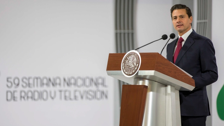 Enrique Peña Nieto en la Semana de Radio y Televisión