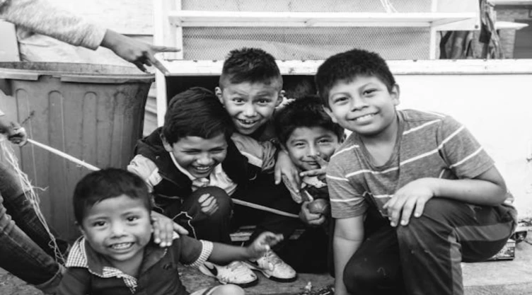 Las dádivas que hipotecan el futuro y el llegar a una _casa llena de deudas