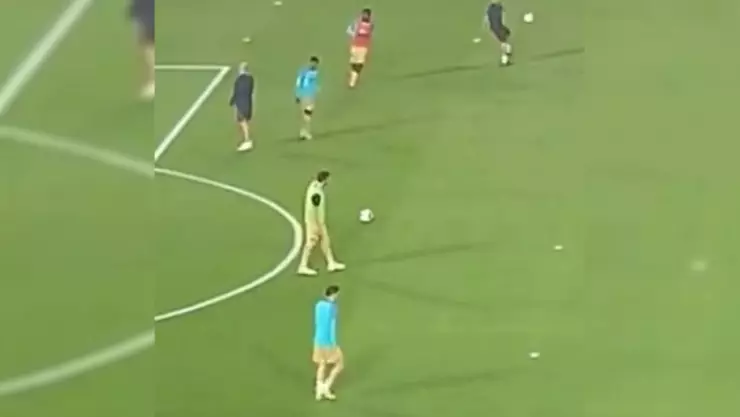 VIDEO ¿Una tradición Mallorca dedica ‘Te Felicito’ a Piqué