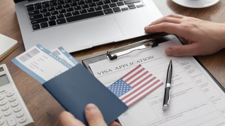 Visa turista estadounidense 2025 ¿Cuánto cuesta y cómo tramitarla?