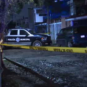 Matan a joven en Zapopan con arma blanca; el cuerpo queda en plena calle