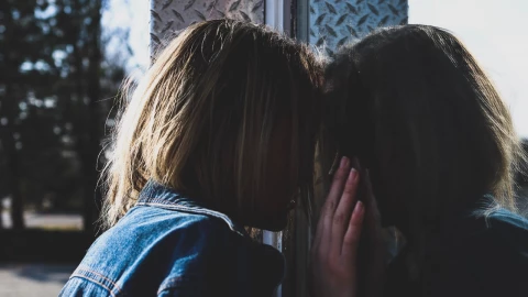 Maestro se ofrece a ser ‘sugar daddy’ de alumna; termina detenido en Jalisco