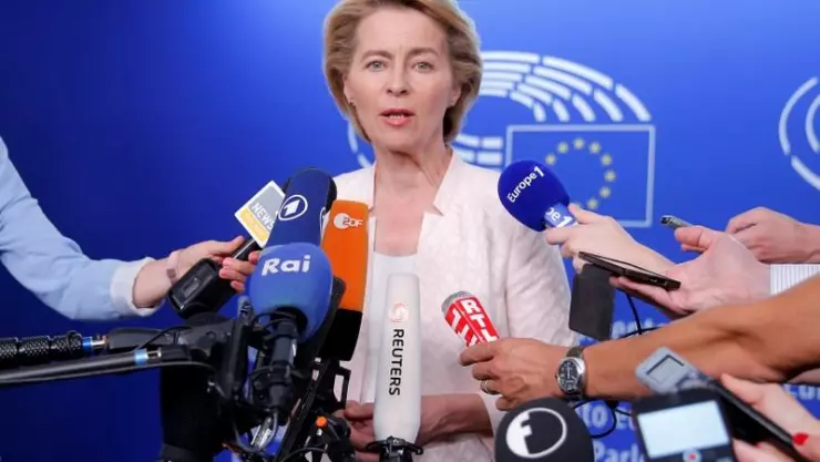 Ministra alemana Von der Leyen busca apoyo para convertirse en nueva jefa de la Comisión Europea