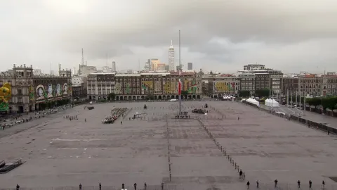 izamiento-bandera-sismos-19-septiembre-amlo