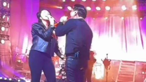 rumores del embarazo de Ángela Aguilar