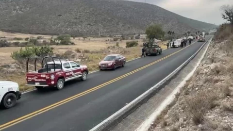 Hallan 9 bolsas restos humanos carretera de Puebla