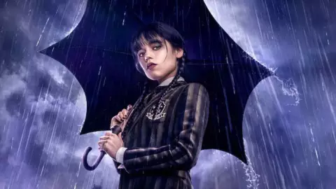 Confirman segunda temporada de la serie “Merlina”; esto se sabe