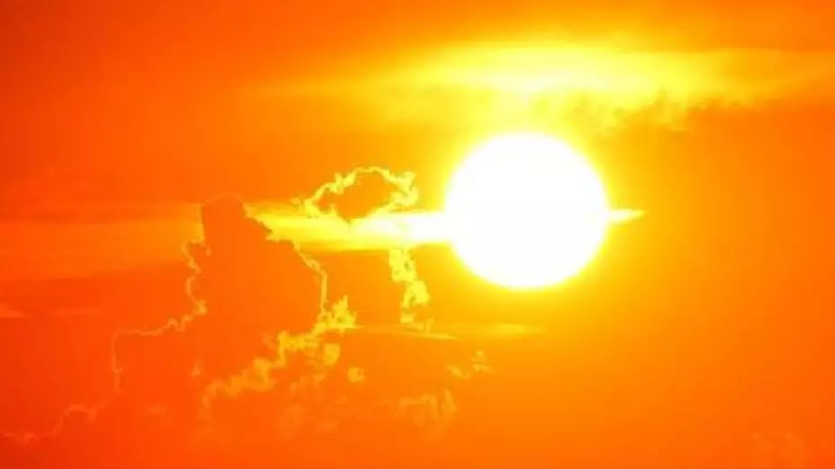 Van 112 muertes por calor en México, altas temperaturas continuarán