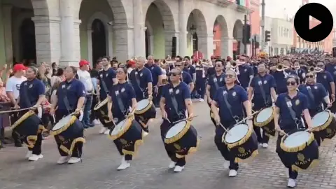 PORTADA deslife 20 de noviembre.jpg