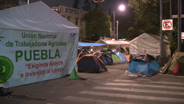 Bloqueo planton campesinos gobernacion 2