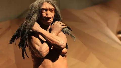 neandertales genes covid .jpg