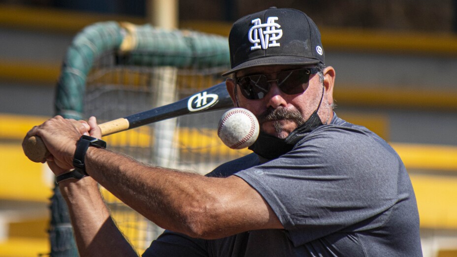 benjamin gil angels beisbol