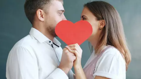 ¿Adiós soltería? La IA revela qué SIGNOS encontrarán el AMOR en FEBRERO