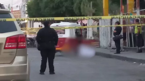 Hombre murió tras ataque armado frente a la presidencia de Escape de Lagunillas en Chietla