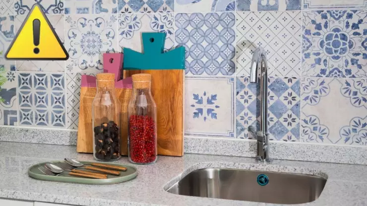 Dile adiós a los azulejos de la cocina, esta es la tendencia que se impondrá en 2026, según la IA.jpg