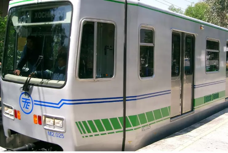 Tren Ligero servicio fines de semana