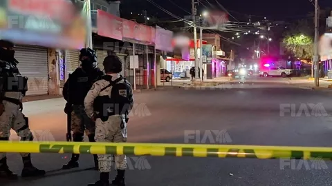 Balacera en expendio de la Lombardo Toledano, Culiacán