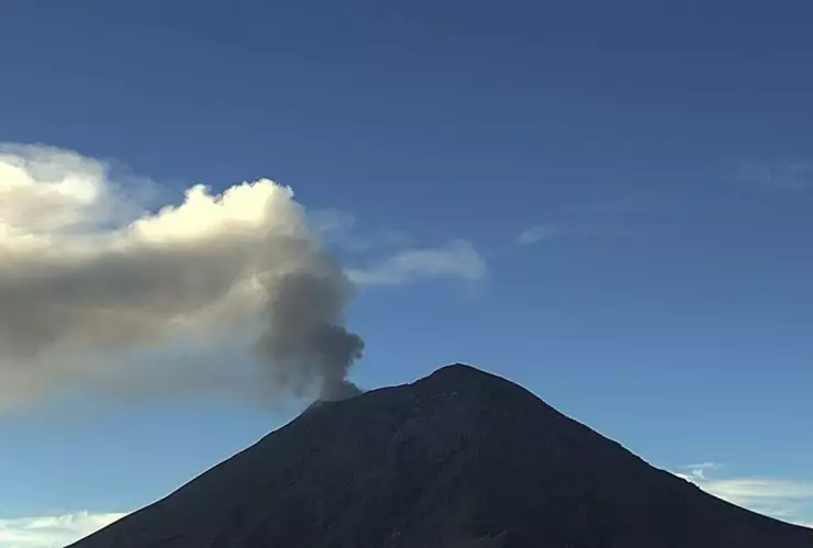 Volcán Popocatépetl hoy 30 de marzo de 2024 registra sismo y mantiene exhalaciones