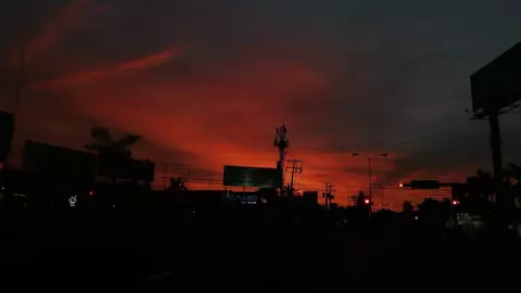 Los 3 lugares IMPERDIBLES en Mérida para sacar fotos de Instagram de los atardeceres naranja que dejará el polvo del Sahara en Yucatán 2024