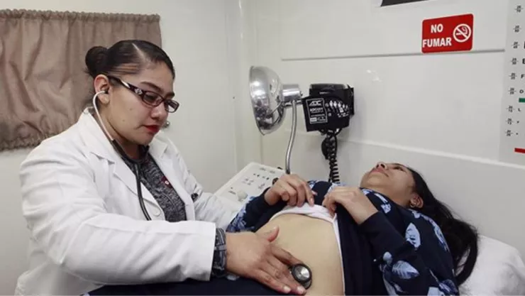 mujeres-embarazo-adolescente-México-mujeres-menores-de-edad-15-años