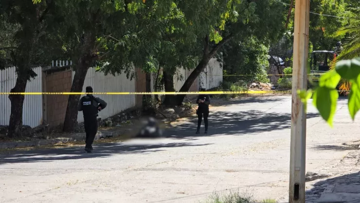 Era César Alexander, el hombre envuelto en plástico, en Culiacán