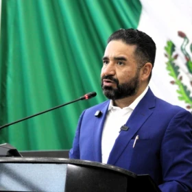 Presentan reforma en Chihuahua contra vinculación obligatoria de celulares; oposición acusa “ley espía”