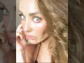 Anahi selfie.jpg